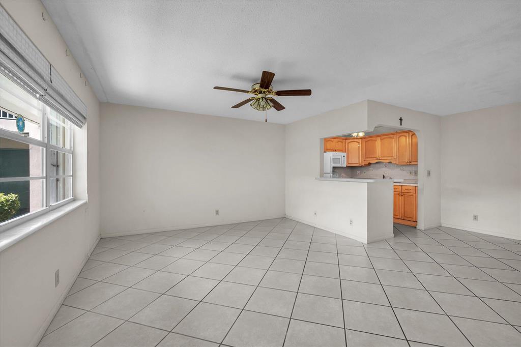 STERLING VILLAGE - Residential