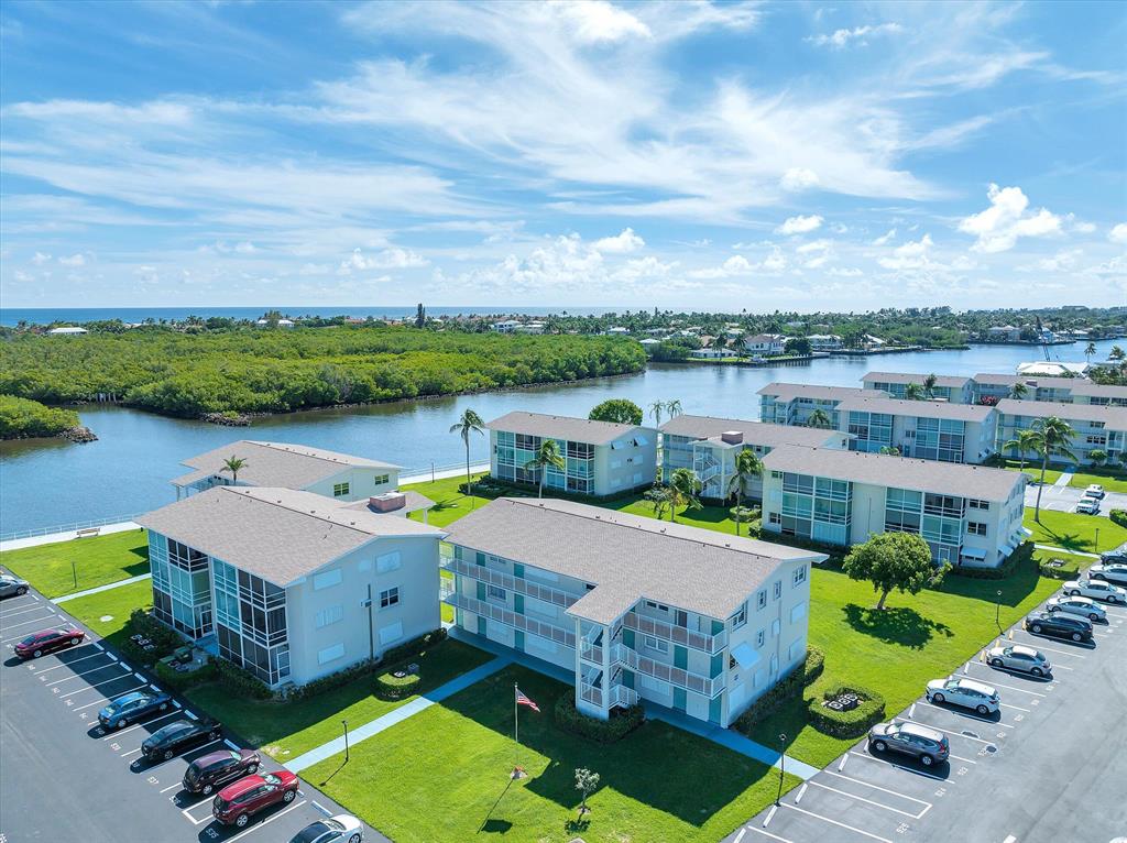 STERLING VILLAGE - Residential