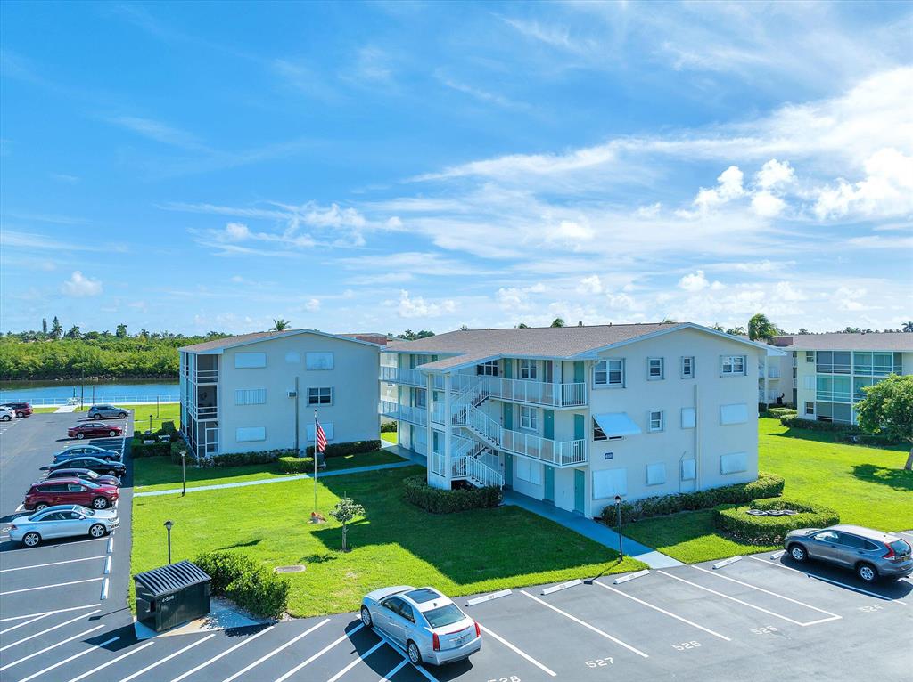 STERLING VILLAGE - Residential