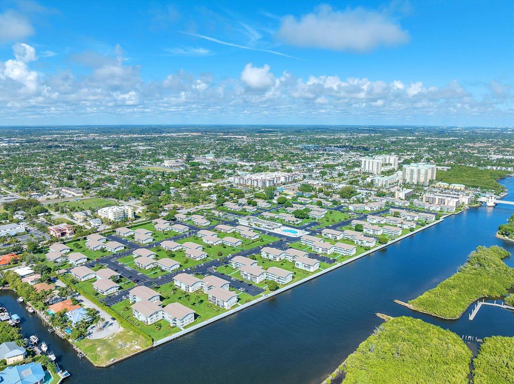 STERLING VILLAGE - Residential