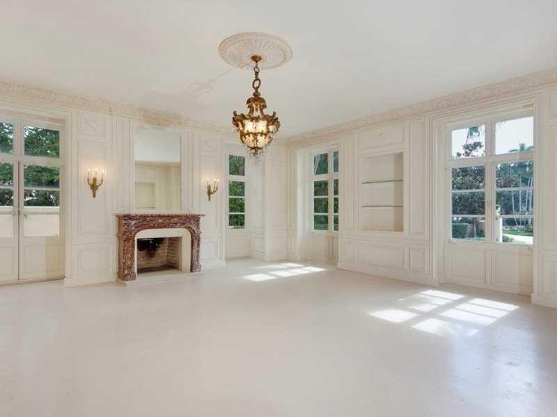 SEA RANCH LAKES - Residential