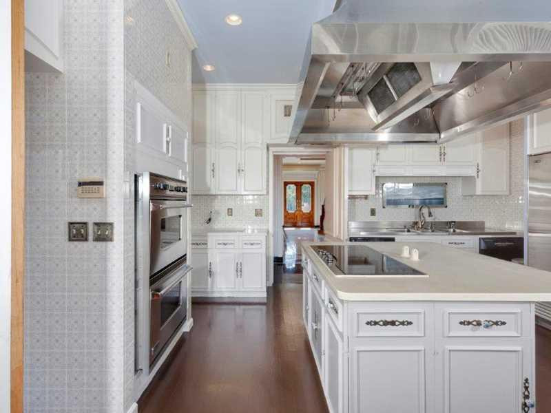 SEA RANCH LAKES - Residential