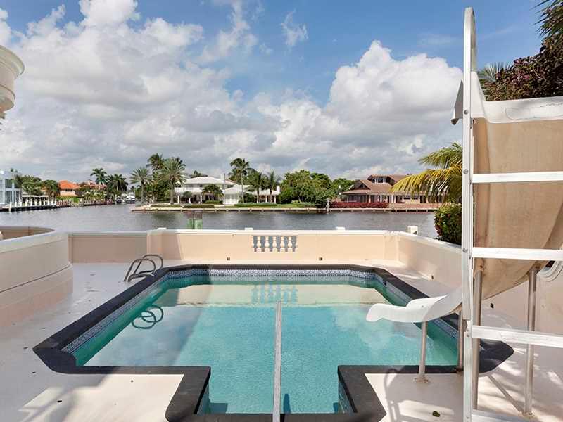 SEA RANCH LAKES - Residential