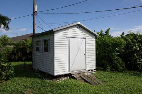 A home in Port St Lucie