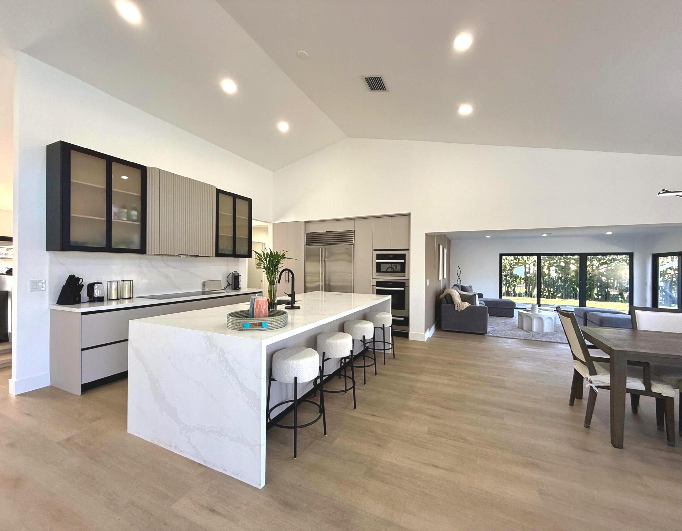 2281 Seaford Drive
