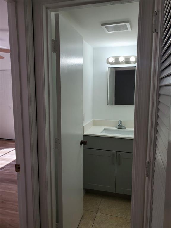 Deerfield Pines North Con - Residential Lease