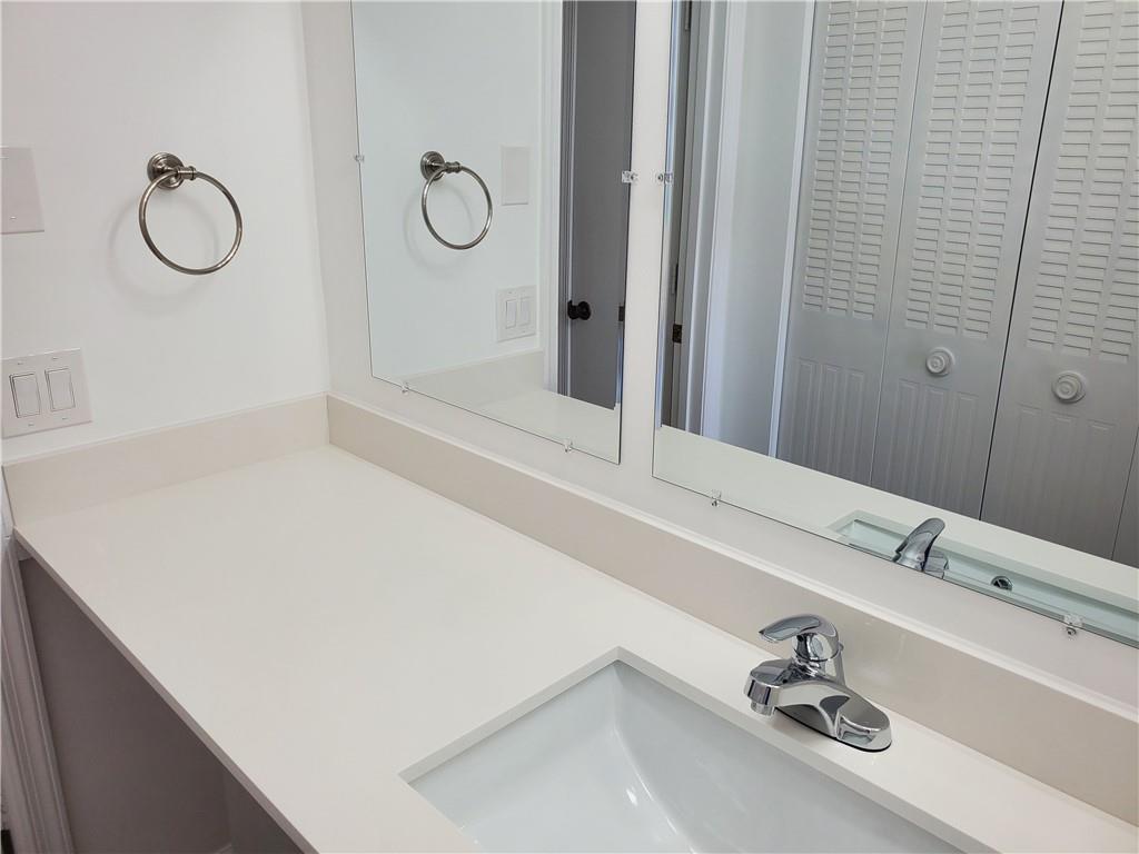 Deerfield Pines North Con - Residential Lease