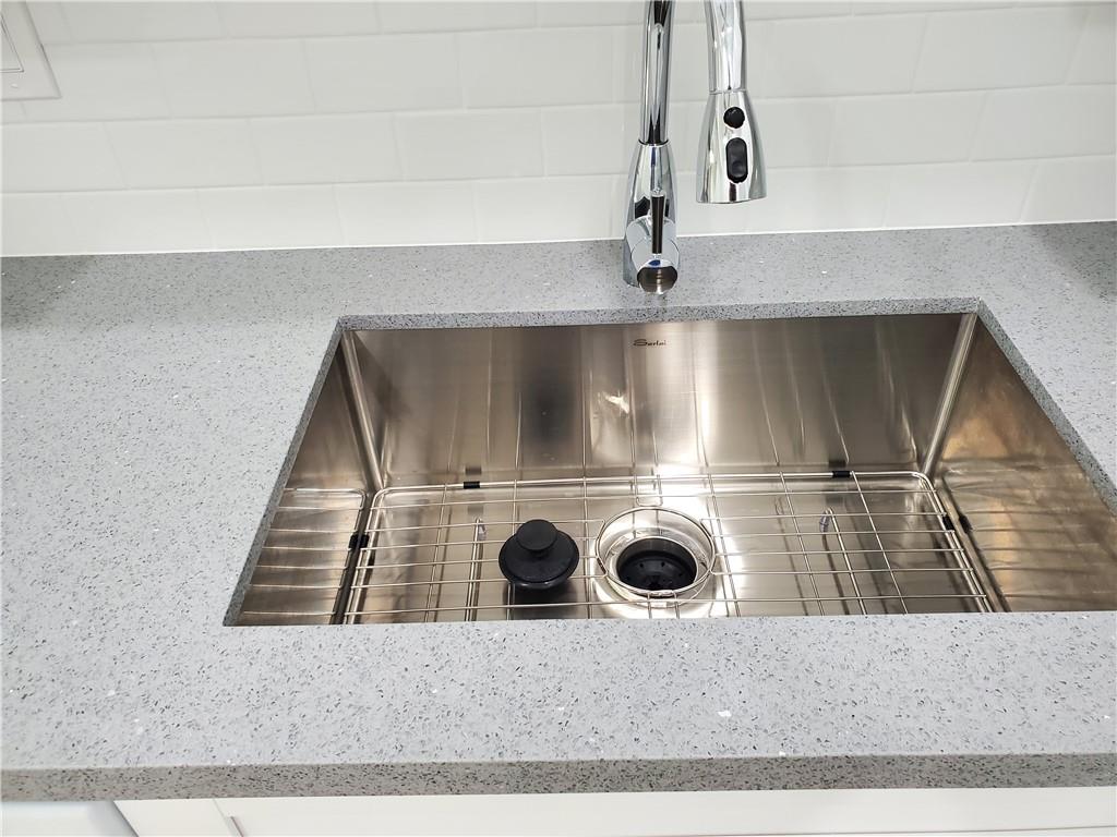 Deerfield Pines North Con - Residential Lease