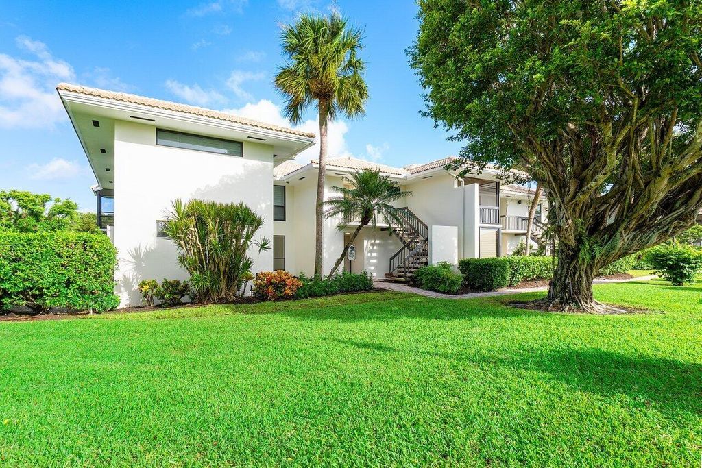 Photo of 3730 Quail Ridge Drive #Green Heron S, Boynton Beach, FL 33436 (MLS # R11033920)