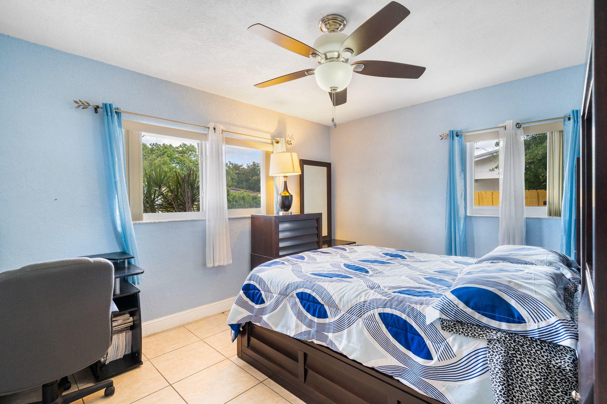 CAROL CITY - Residential