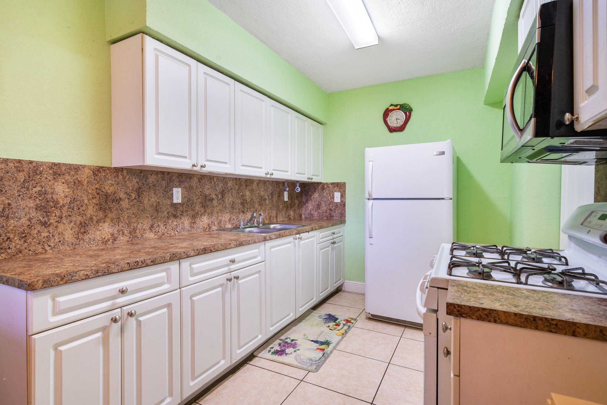 CAROL CITY - Residential