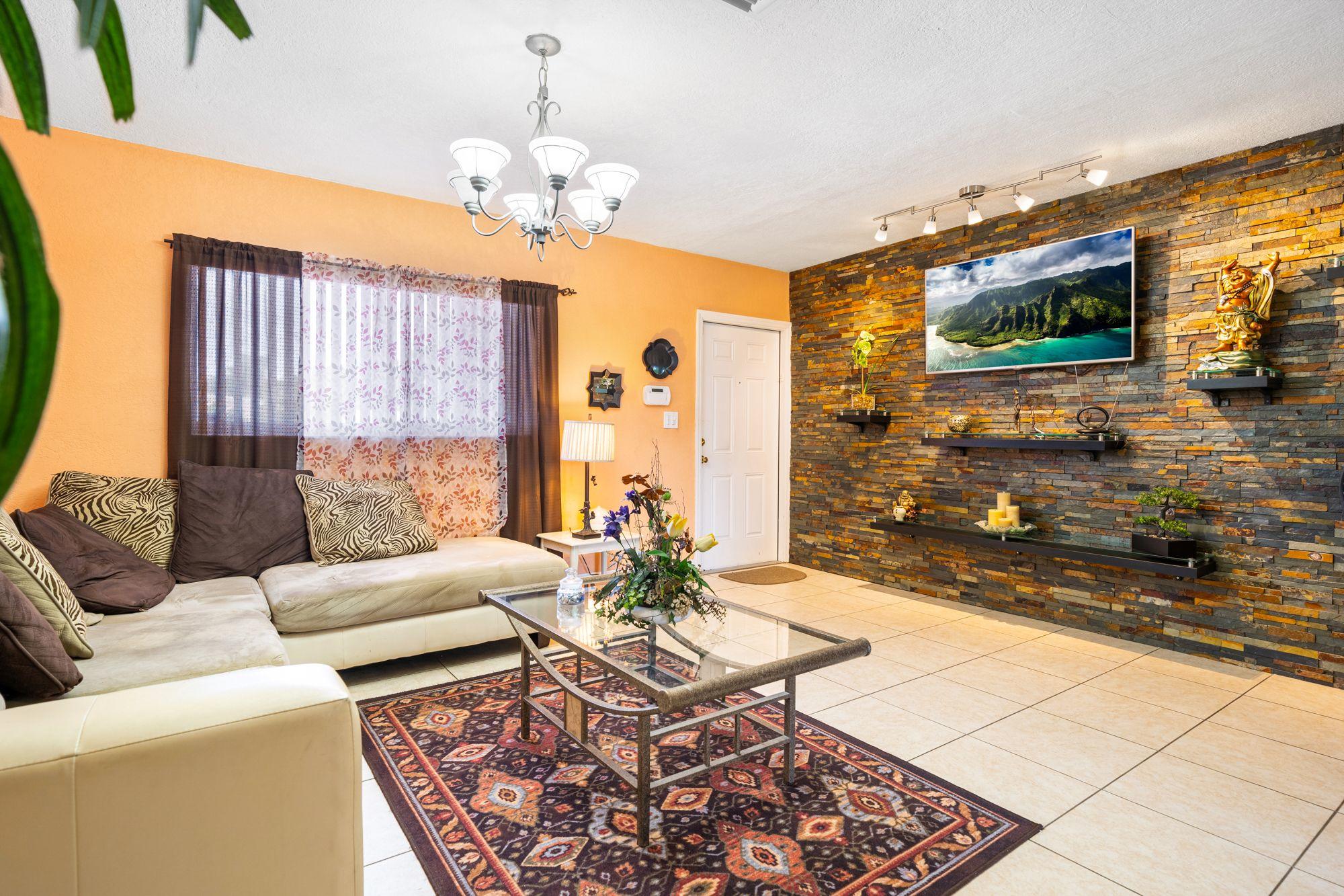 CAROL CITY - Residential