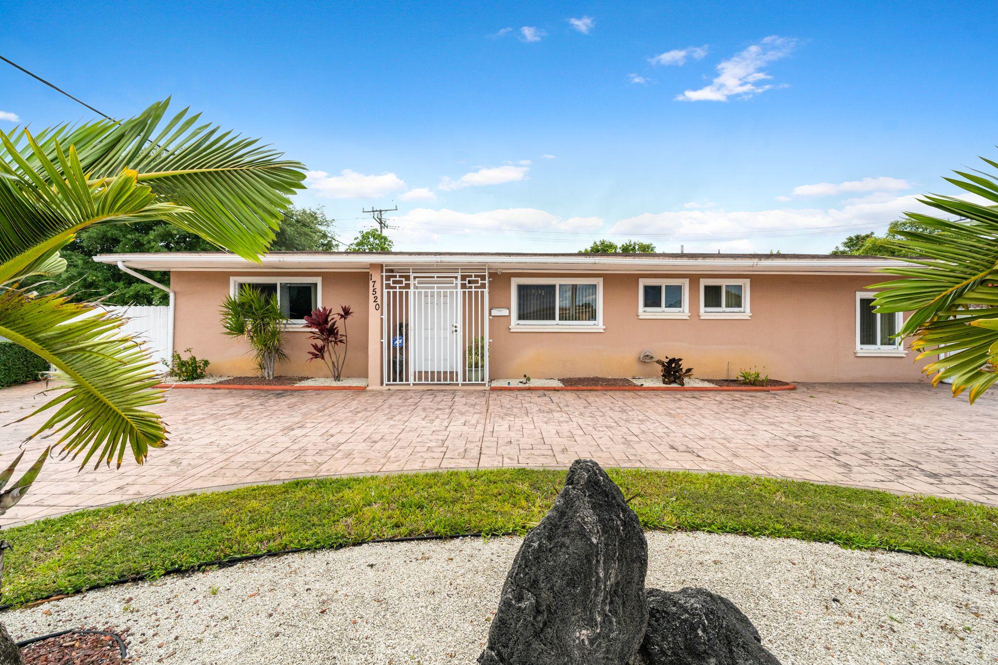 CAROL CITY - Residential