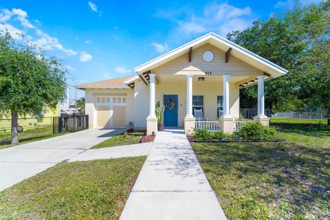917 14th Street West Palm Beach FL 33401