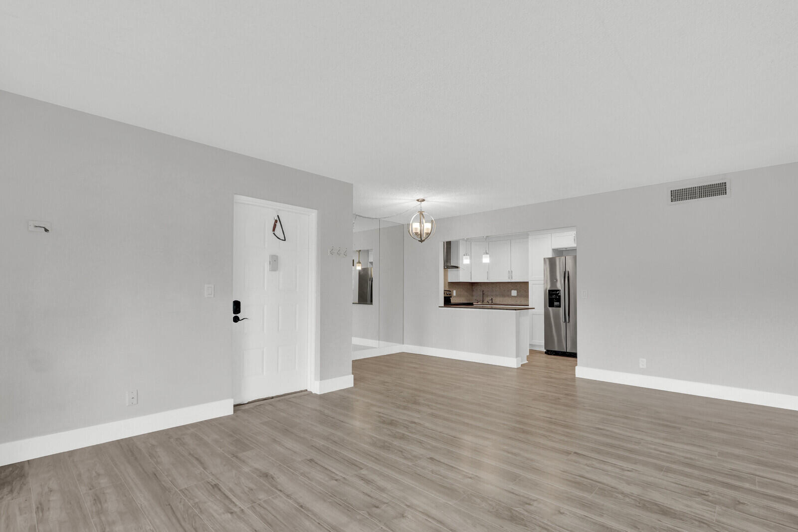 715 Sunny Pine Way B1