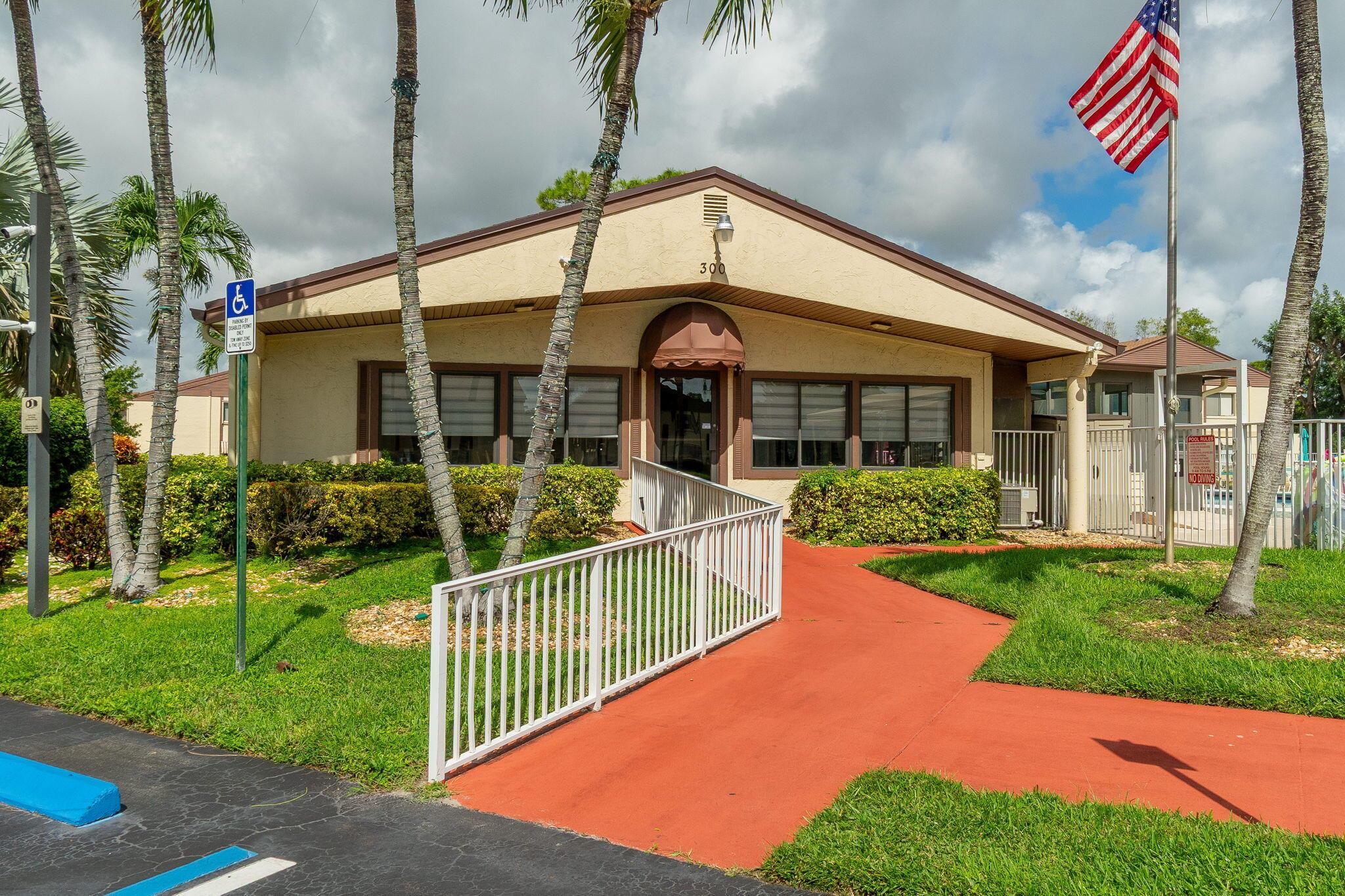 PINE RIDGE SOUTH III COND - Residential