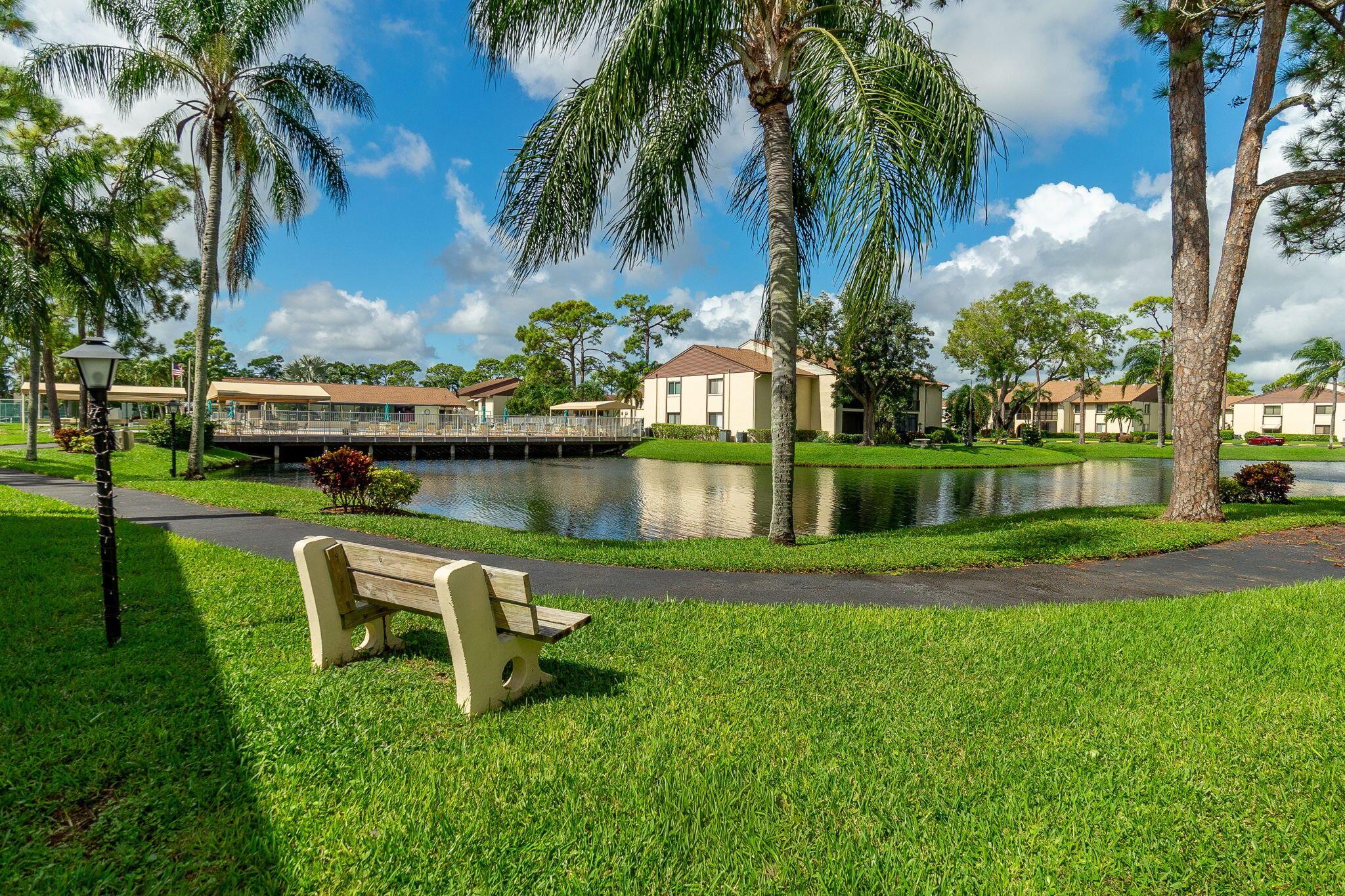 PINE RIDGE SOUTH III COND - Residential