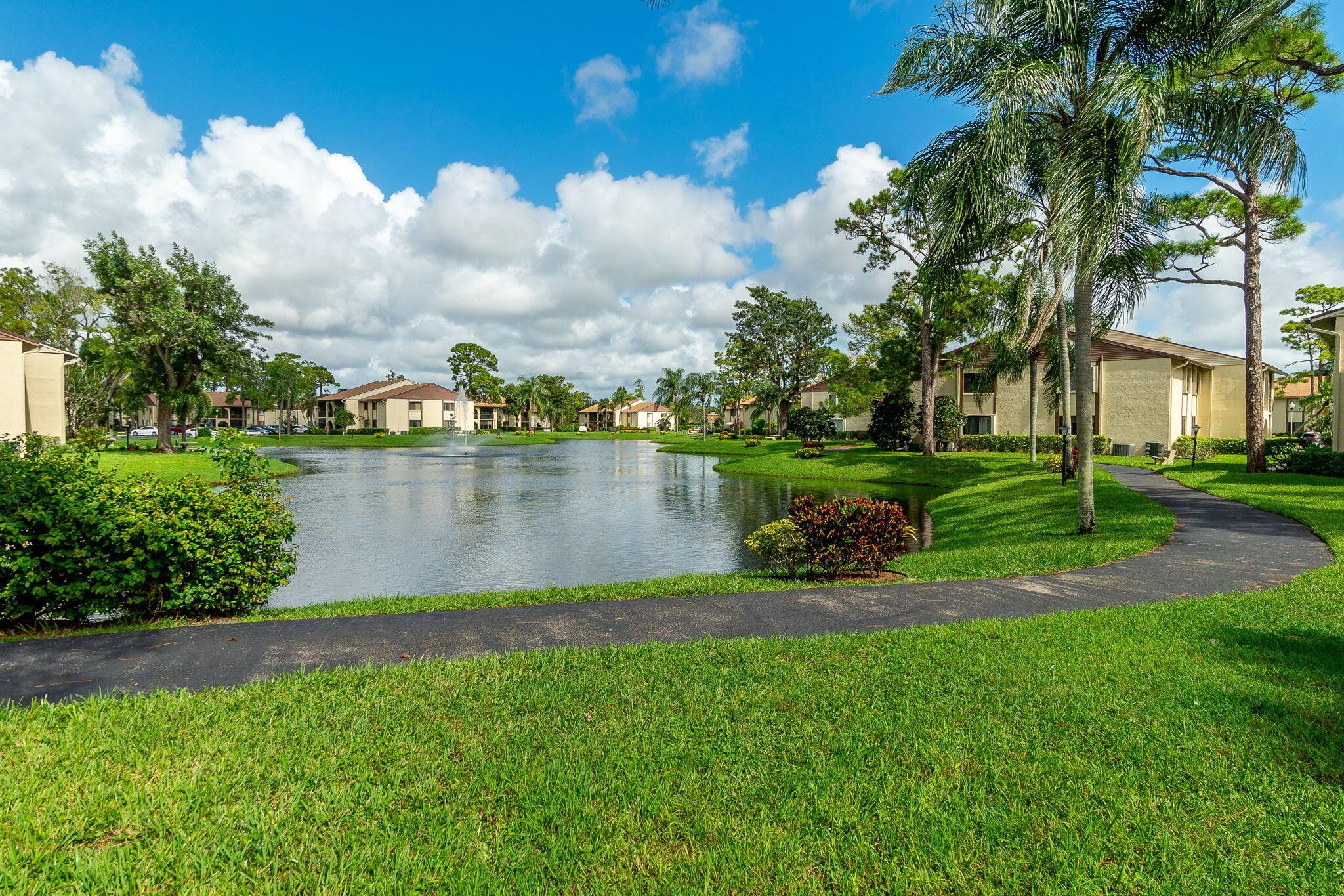 PINE RIDGE SOUTH III COND - Residential