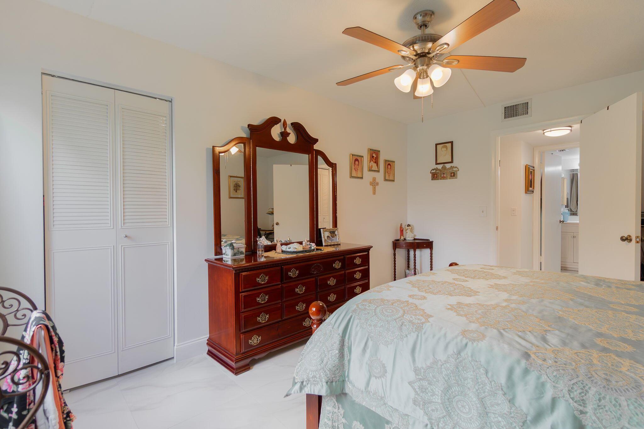 PINE RIDGE SOUTH III COND - Residential