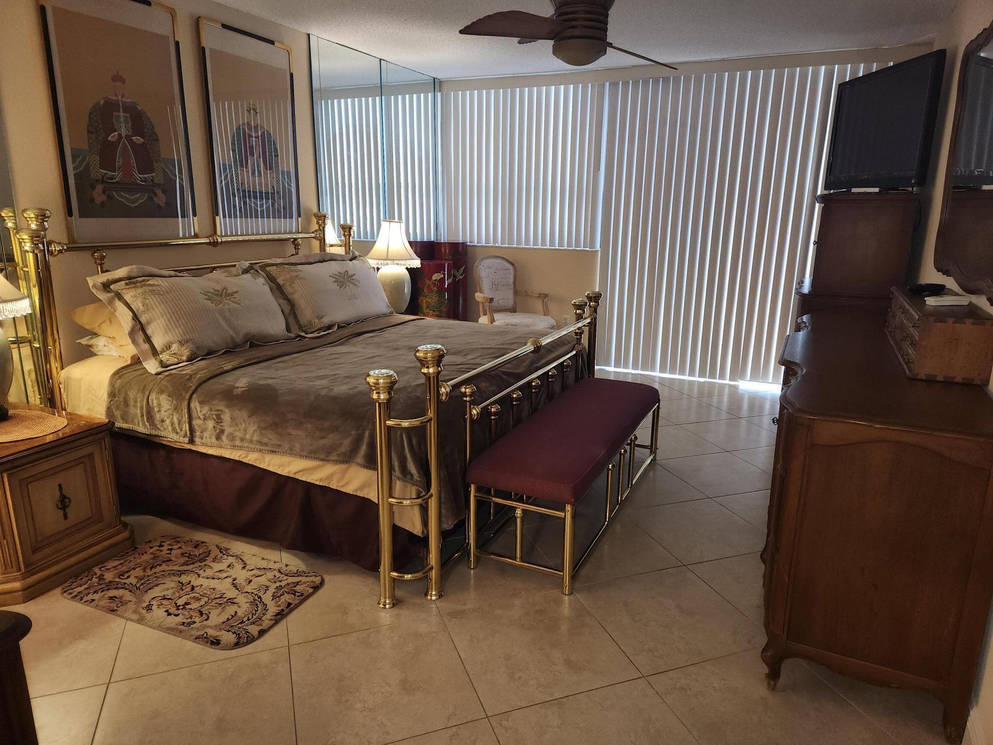 Porta Bella - Residential Lease