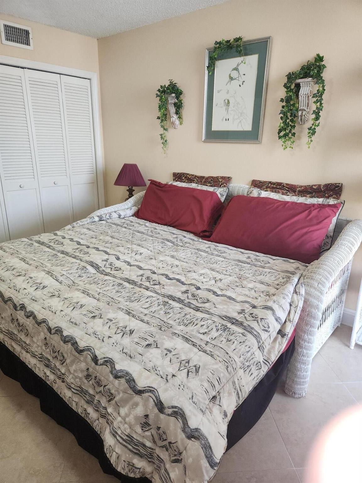 Porta Bella - Residential Lease