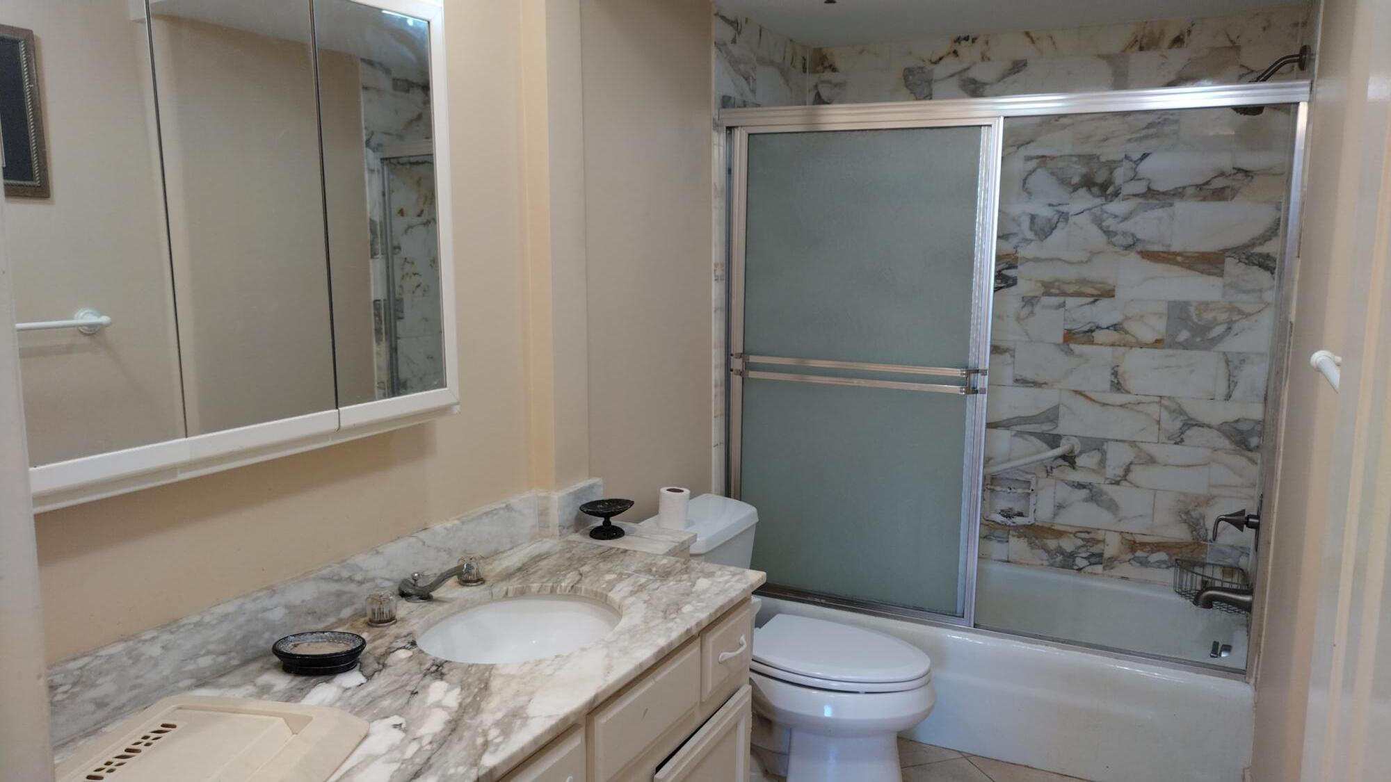 Porta Bella - Residential Lease