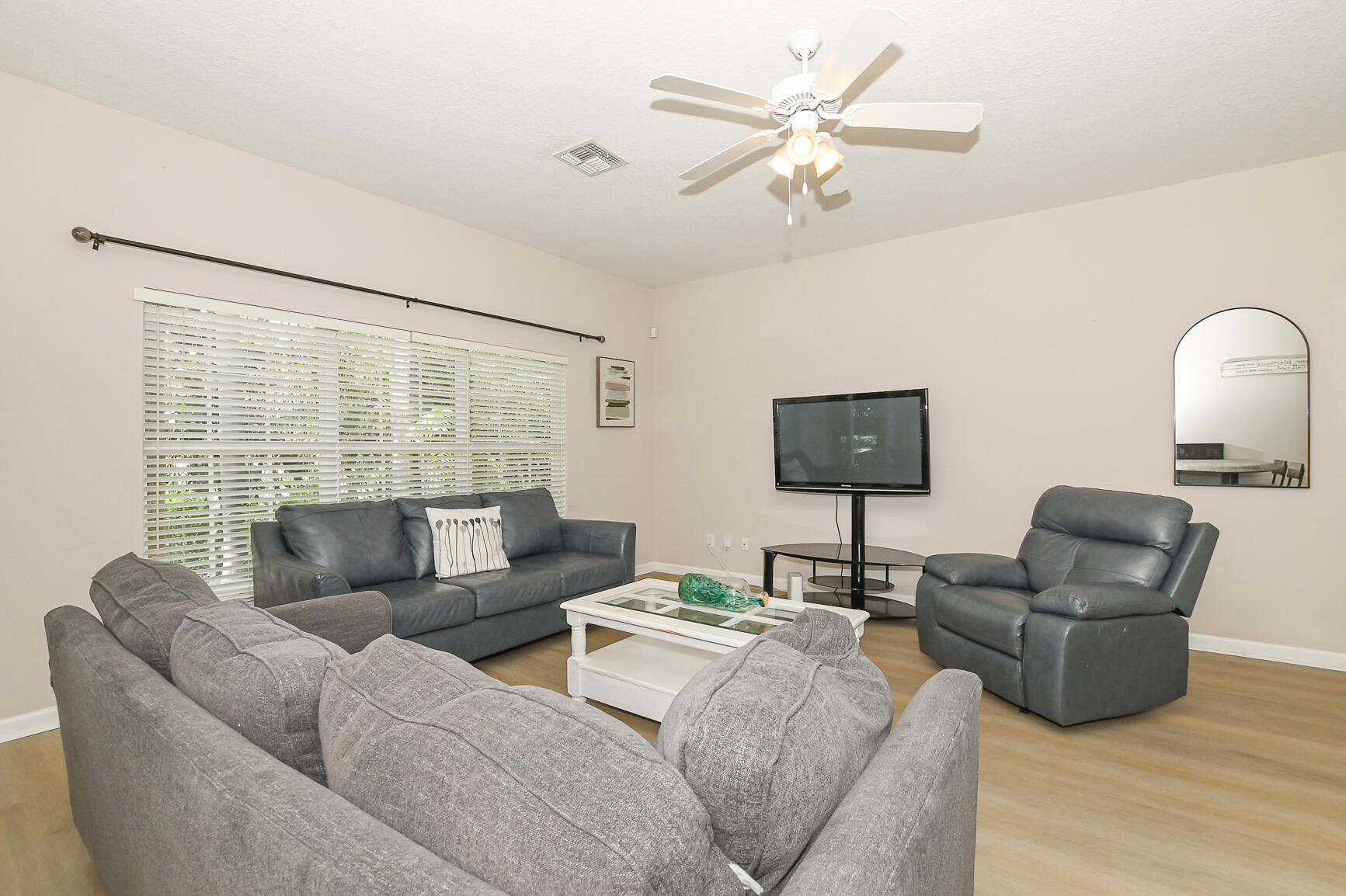 RIVER PLACE ON THE ST LUCIE NO 5 - Residential