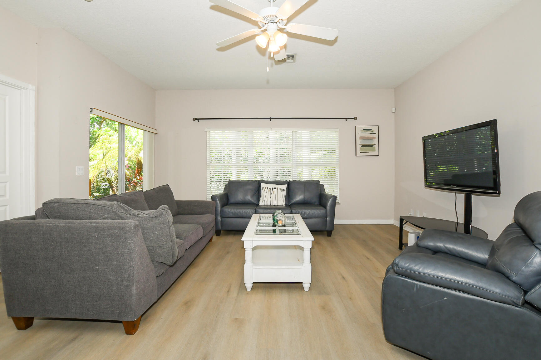 RIVER PLACE ON THE ST LUCIE NO 5 - Residential