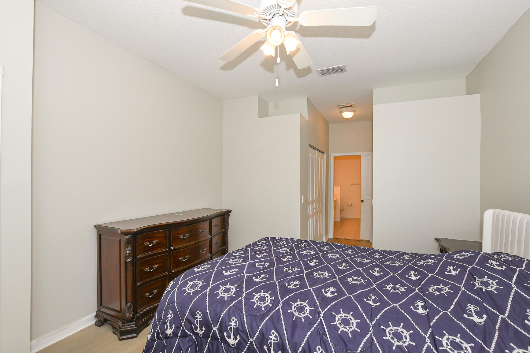 RIVER PLACE ON THE ST LUCIE NO 5 - Residential