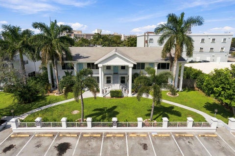 Tiny photo for 4529 NE 21st Avenue #3, Fort Lauderdale, FL 33308 (MLS # B26088886)