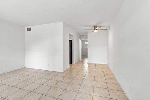Tiny photo for 4529 NE 21st Avenue #3, Fort Lauderdale, FL 33308 (MLS # B26088886)