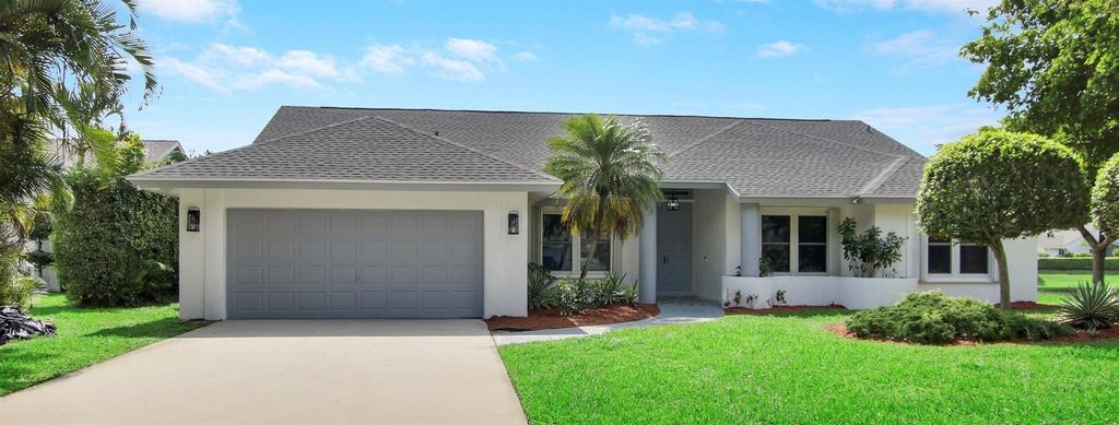 Photo of 721 Birdie Court, Delray Beach, FL 33445 (MLS # R10896371)