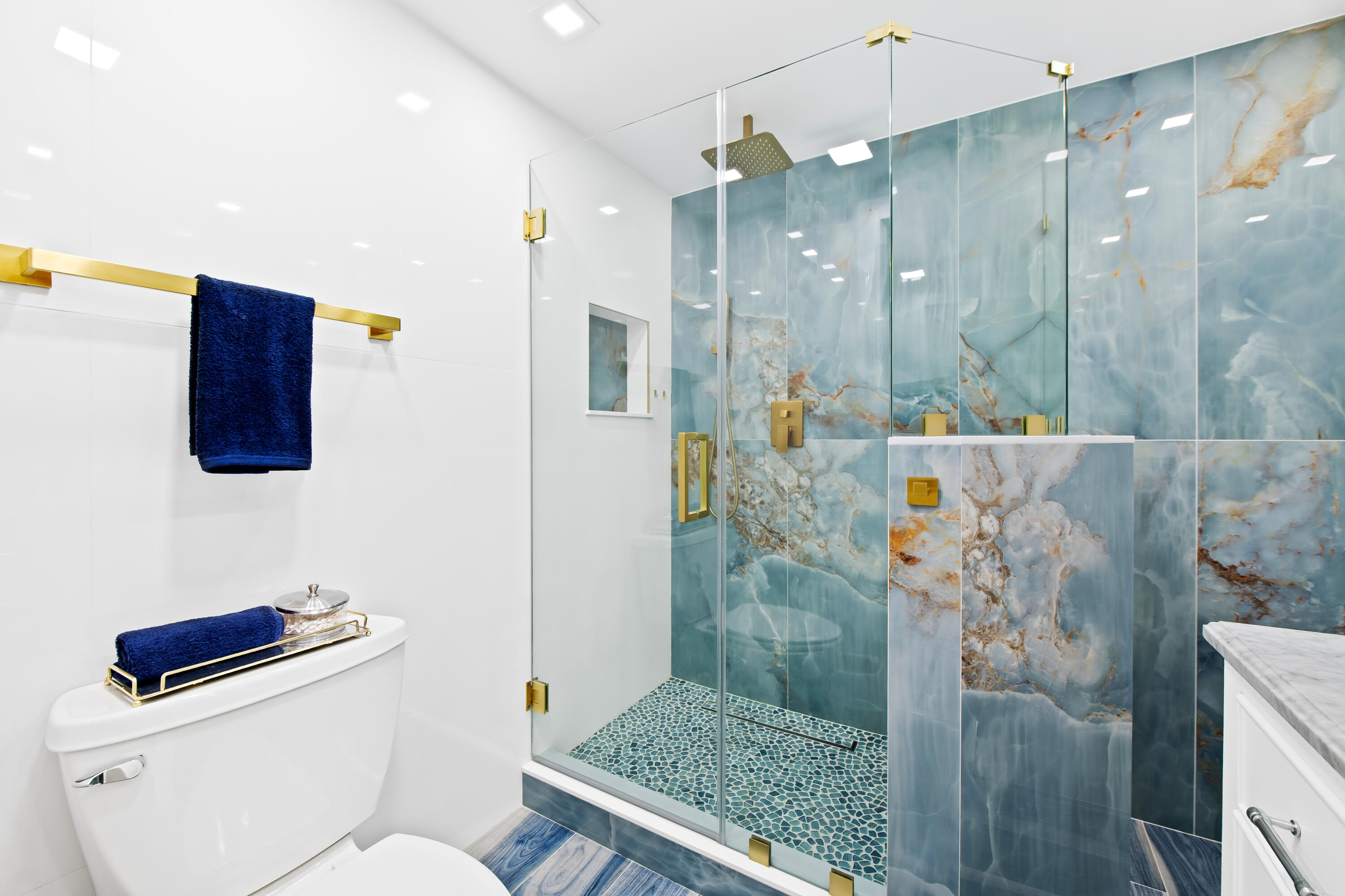 COURTYARDS OF WATERFORD - Residential