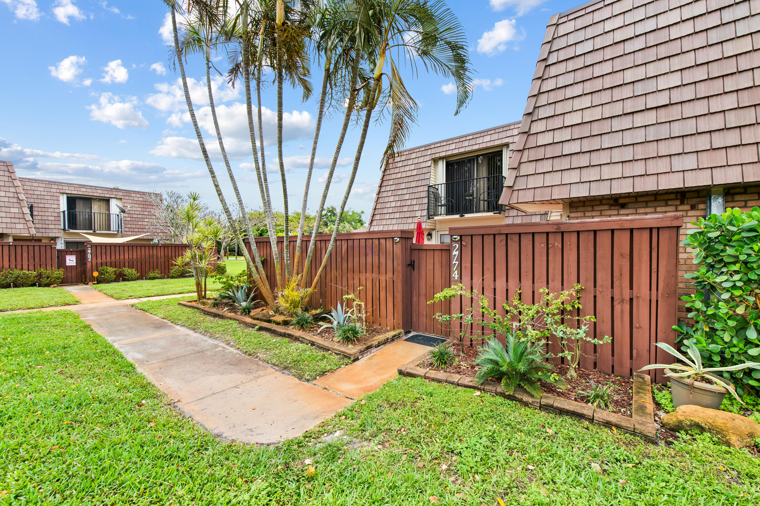 COURTYARDS OF WATERFORD - Residential
