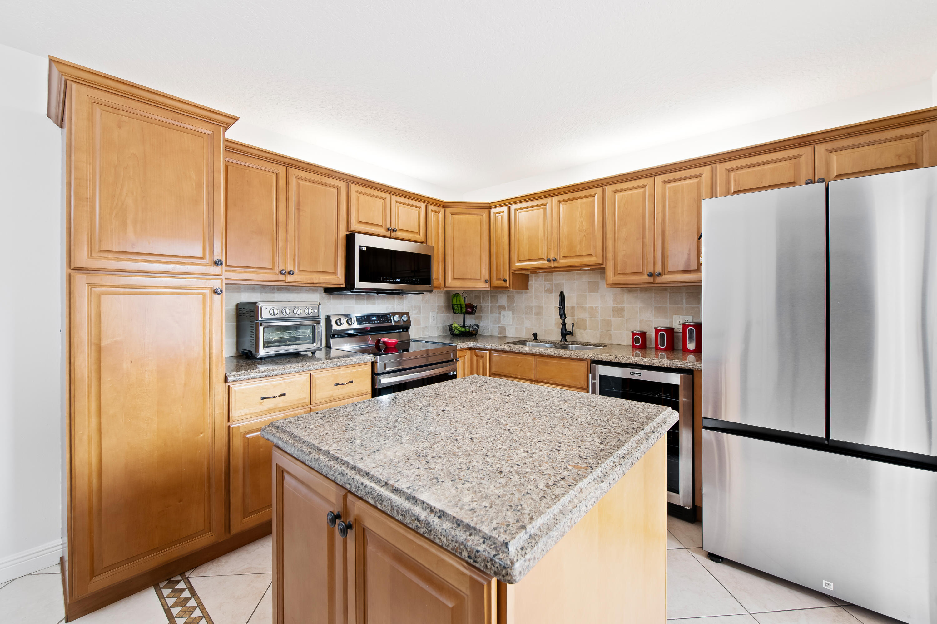 2774 SW 15th Street 2774