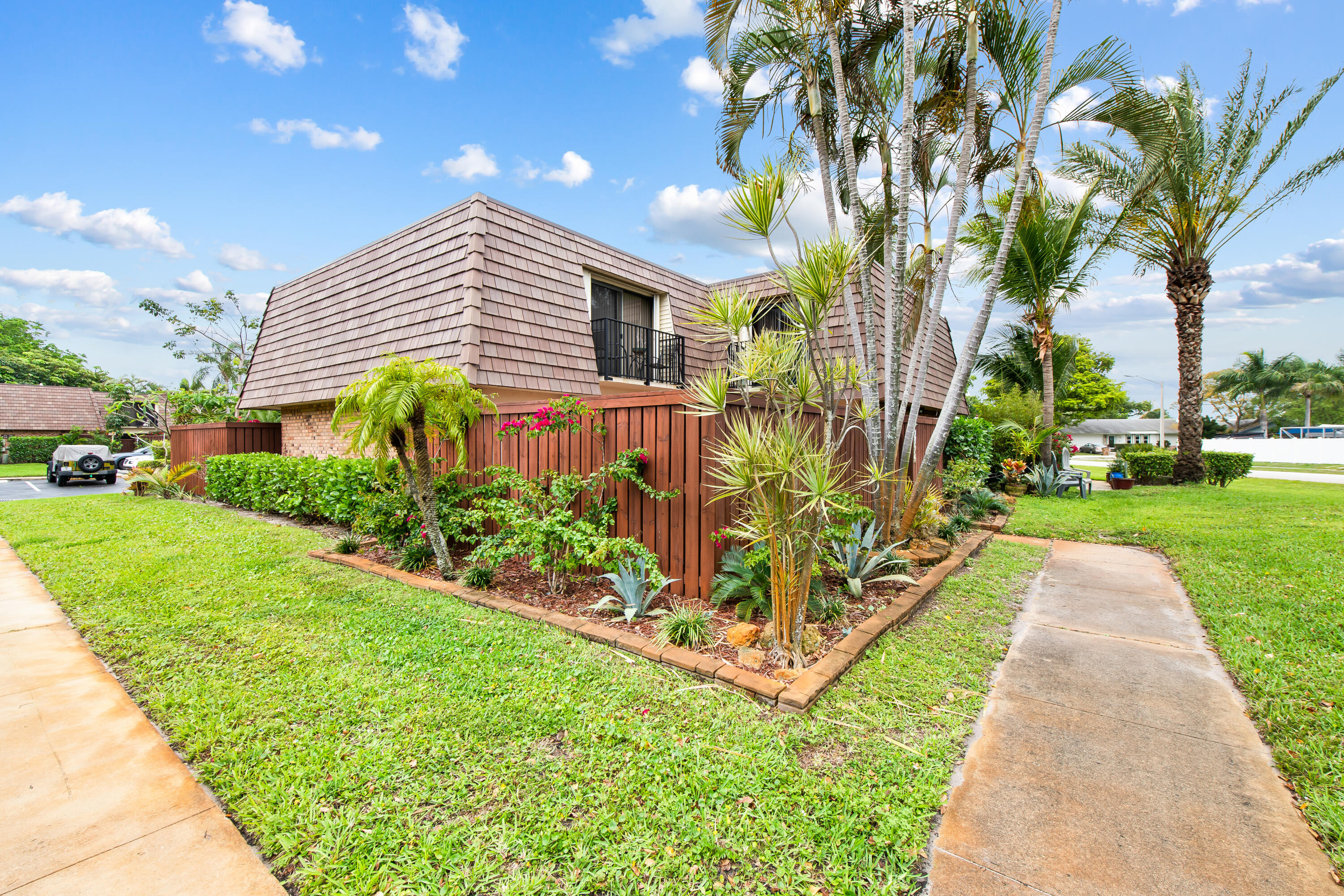 COURTYARDS OF WATERFORD - Residential