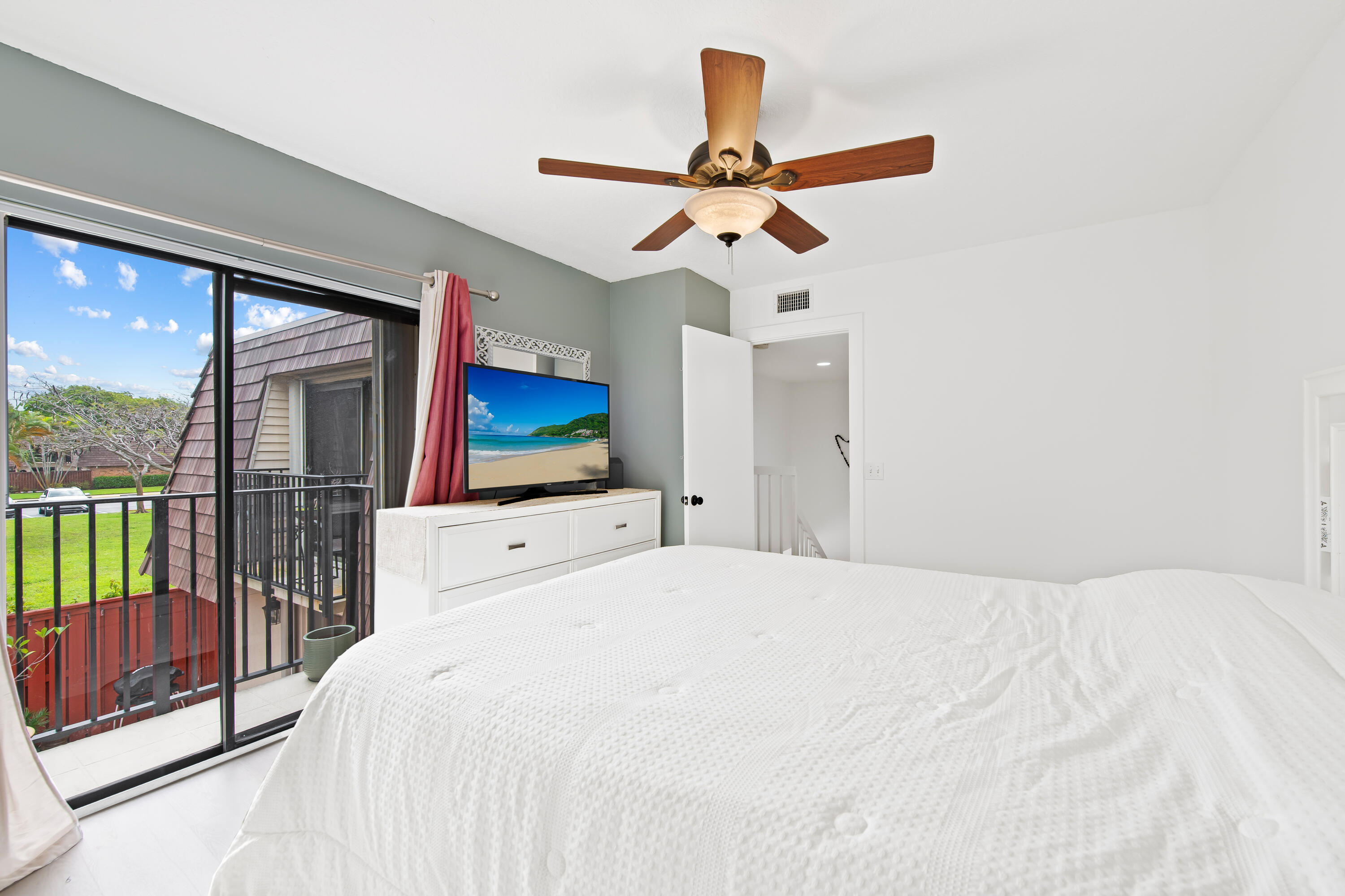 COURTYARDS OF WATERFORD - Residential