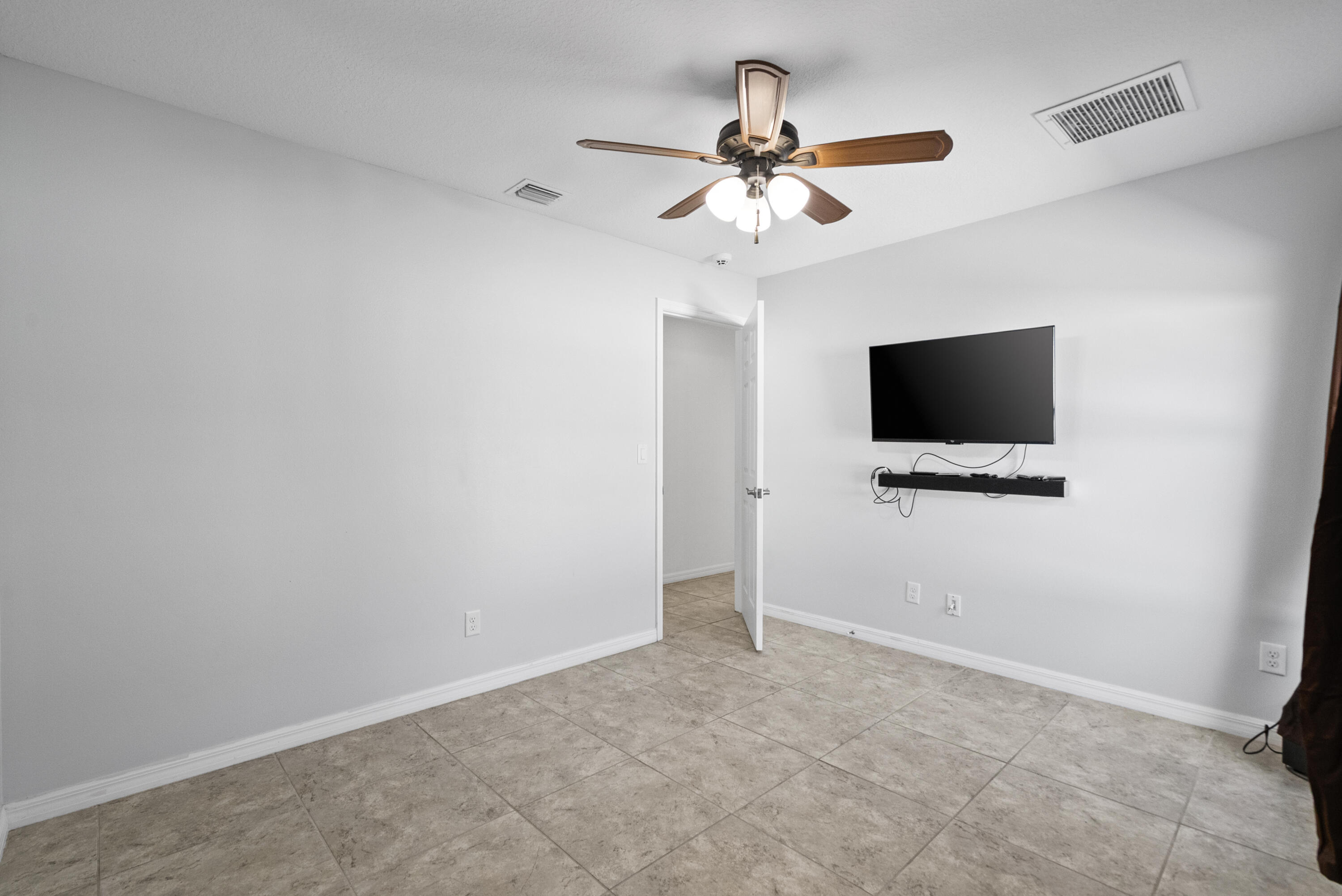 PORT ST LUCIE SECTION 13 - Residential