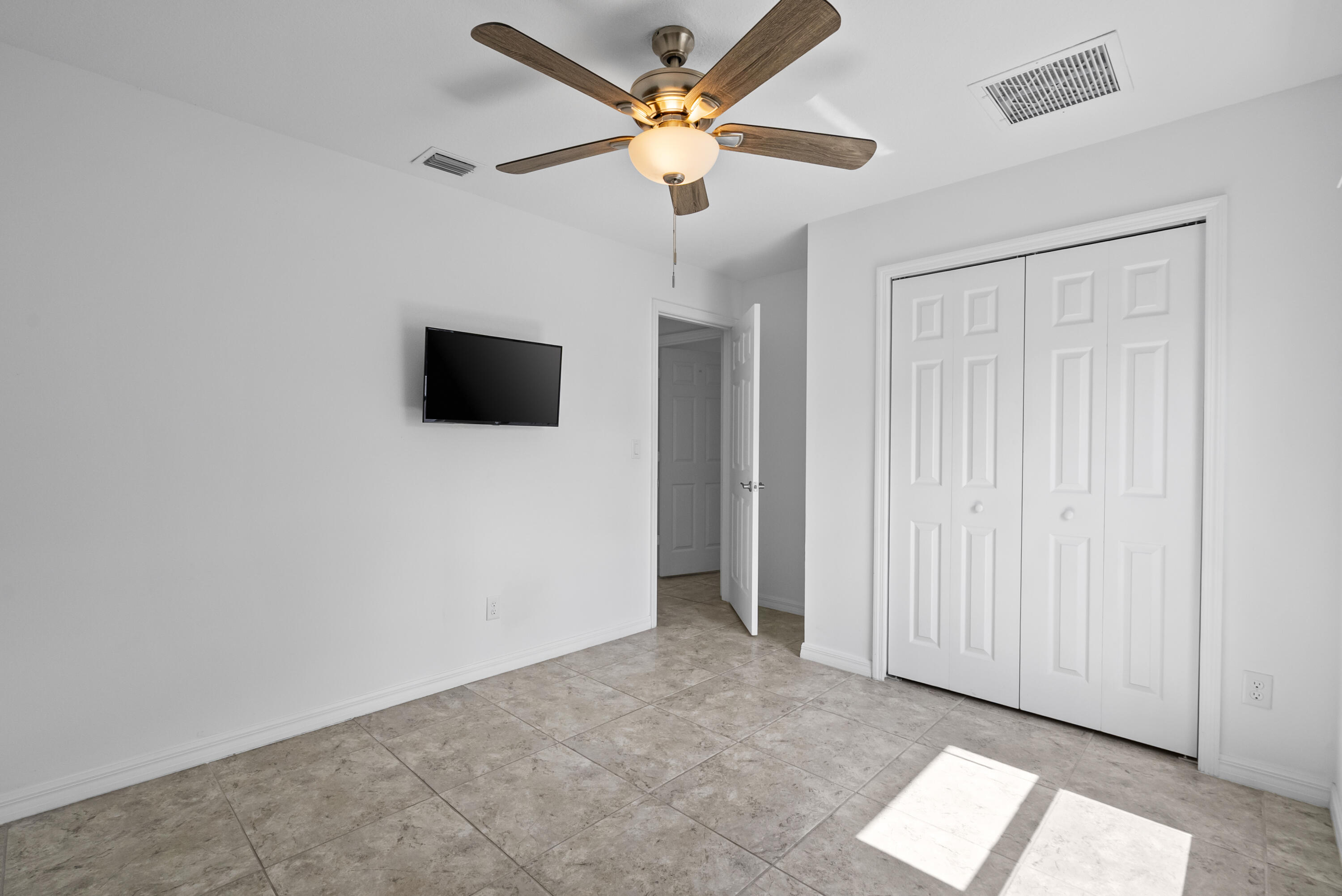 PORT ST LUCIE SECTION 13 - Residential