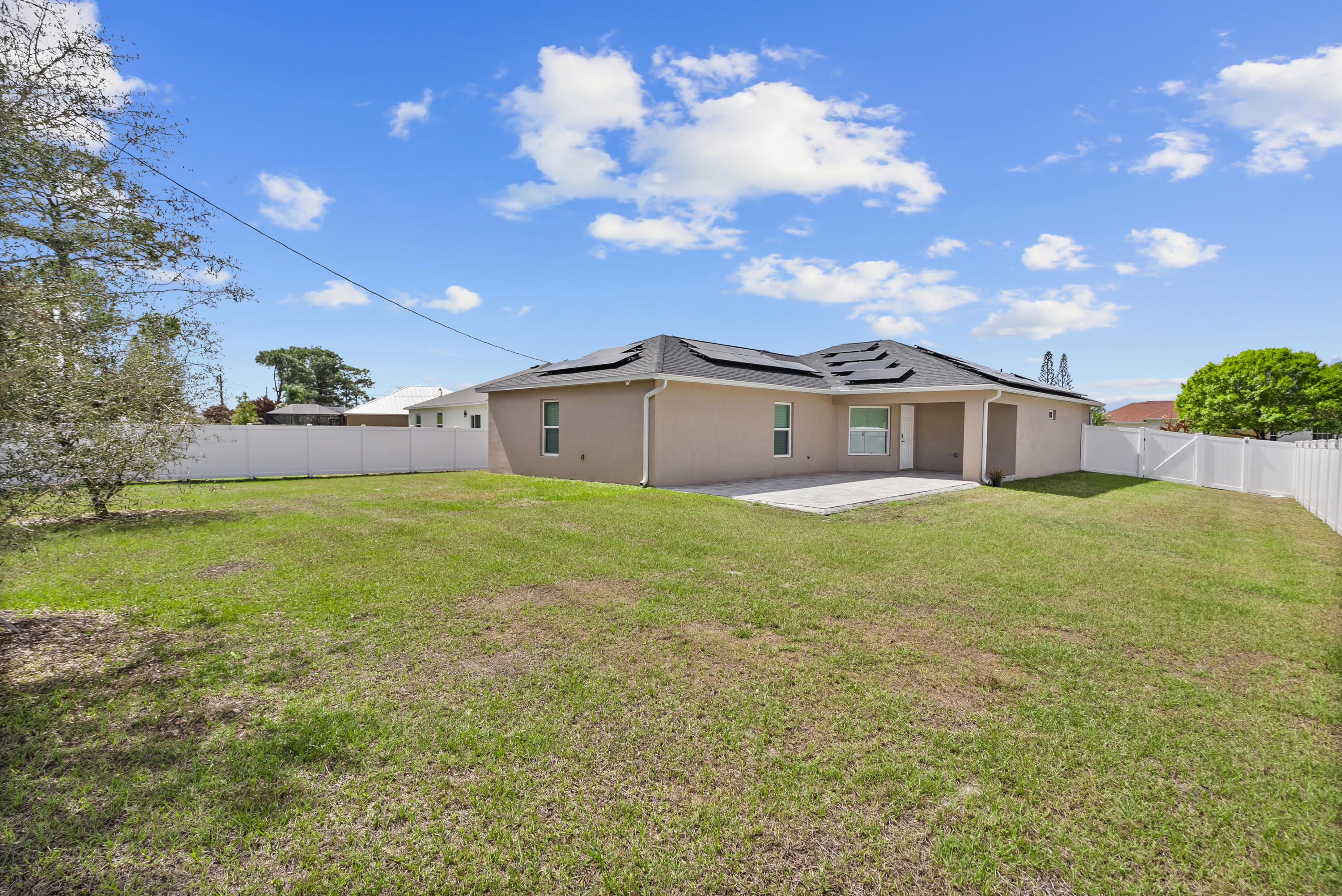PORT ST LUCIE SECTION 13 - Residential