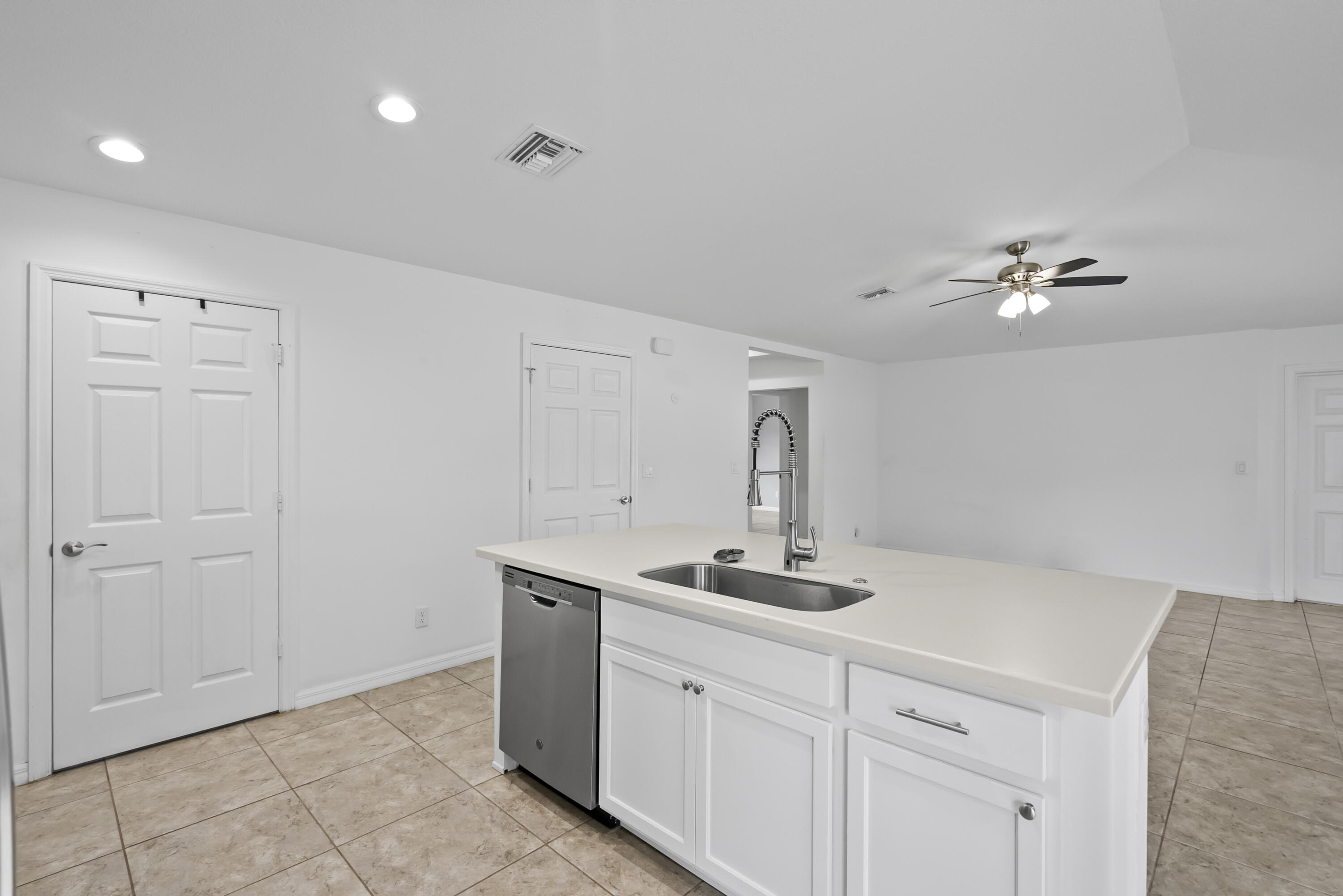 PORT ST LUCIE SECTION 13 - Residential