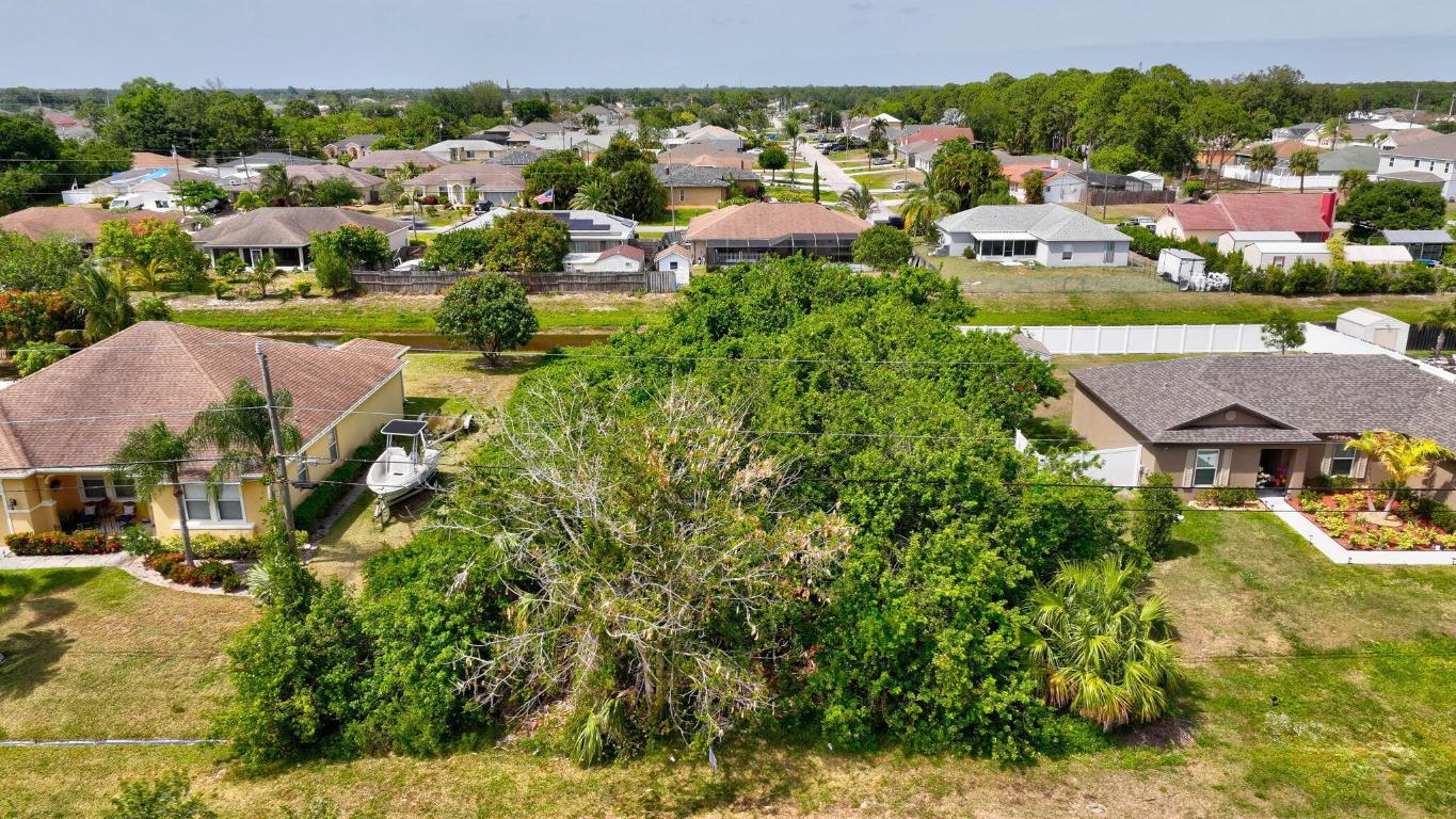 PORT ST LUCIE SECTION  34 - Land