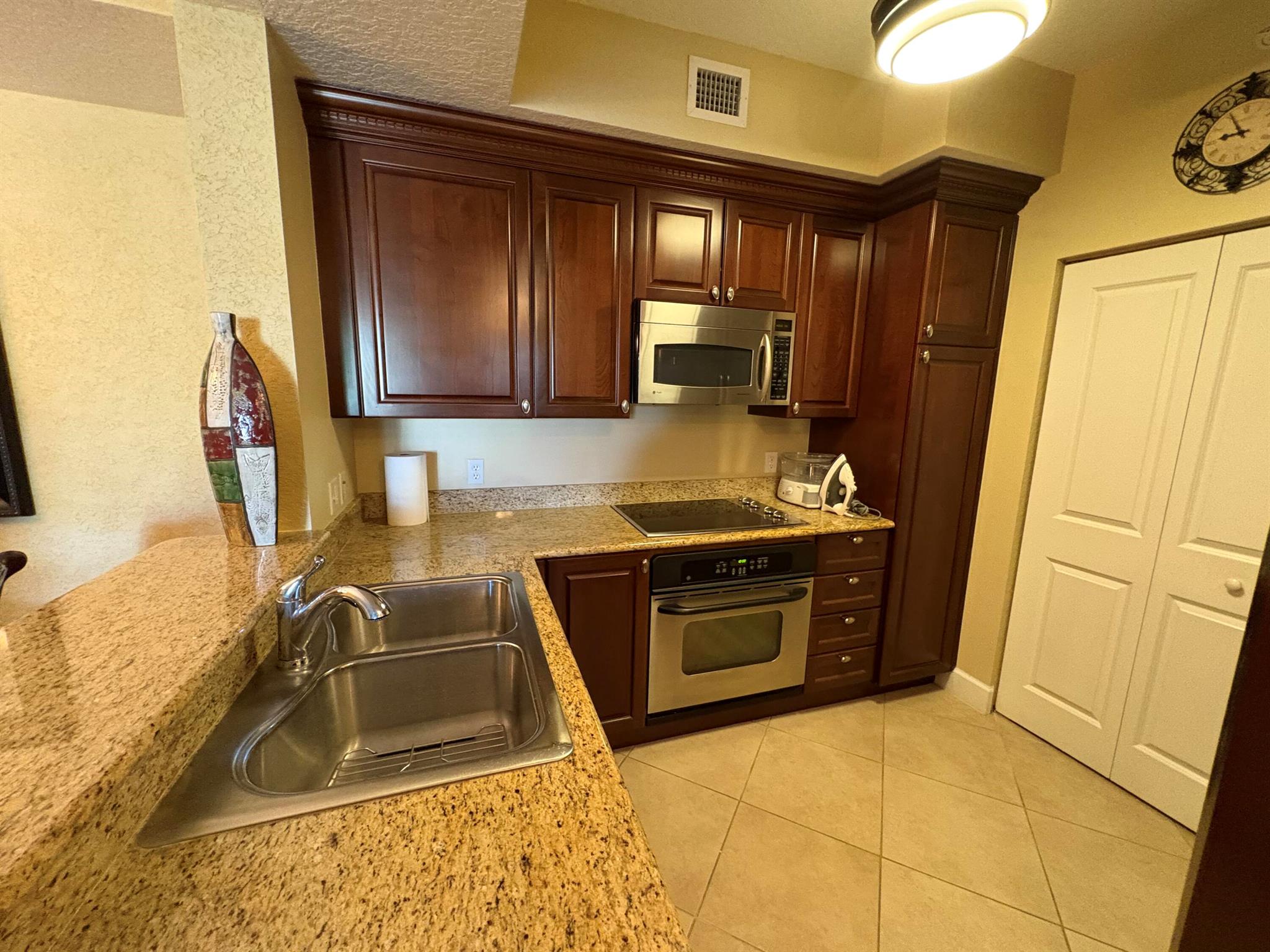SAN RAPHAEL CONDO - Residential Lease