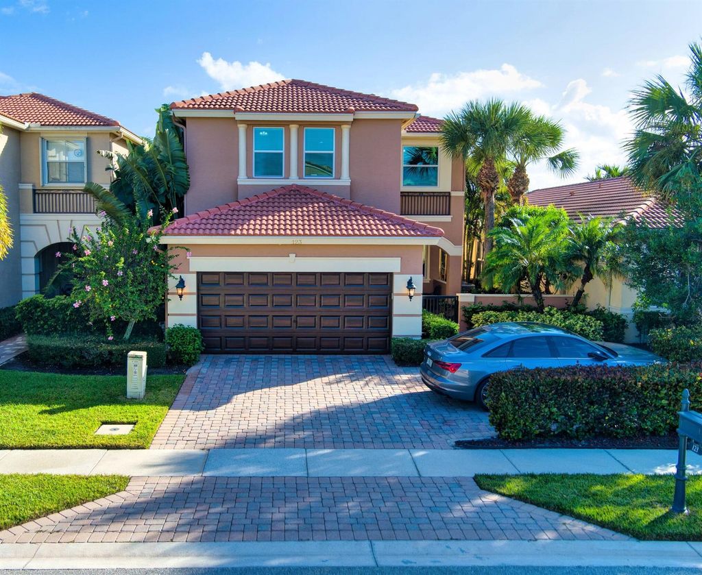 Photo of 123 Isle Verde Way, Palm Beach Gardens, FL 33418 (MLS # R10931525)