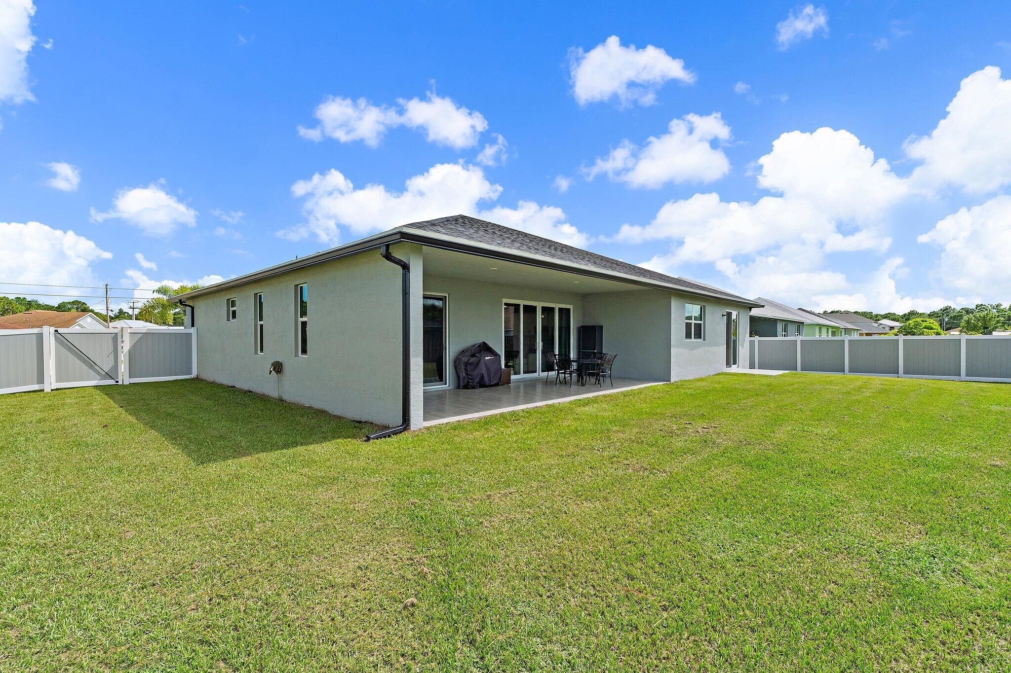 PORT ST LUCIE SECTION 47 - Residential