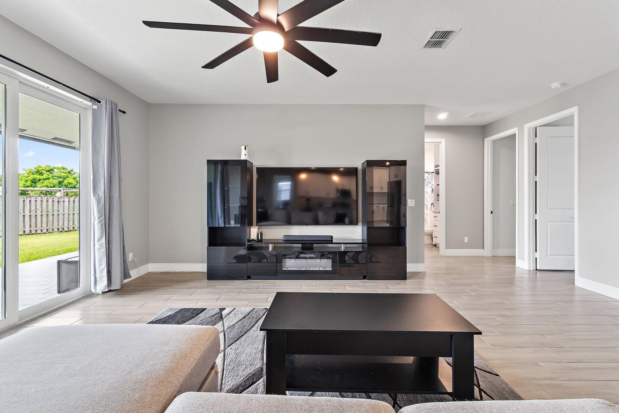 PORT ST LUCIE SECTION 47 - Residential