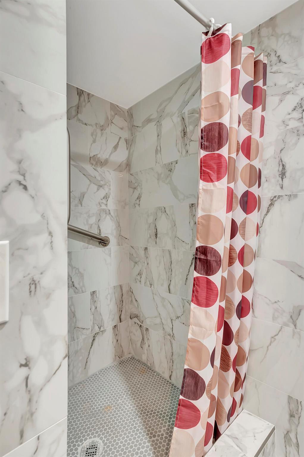 KINGS POINT FLANDERS COND - Residential