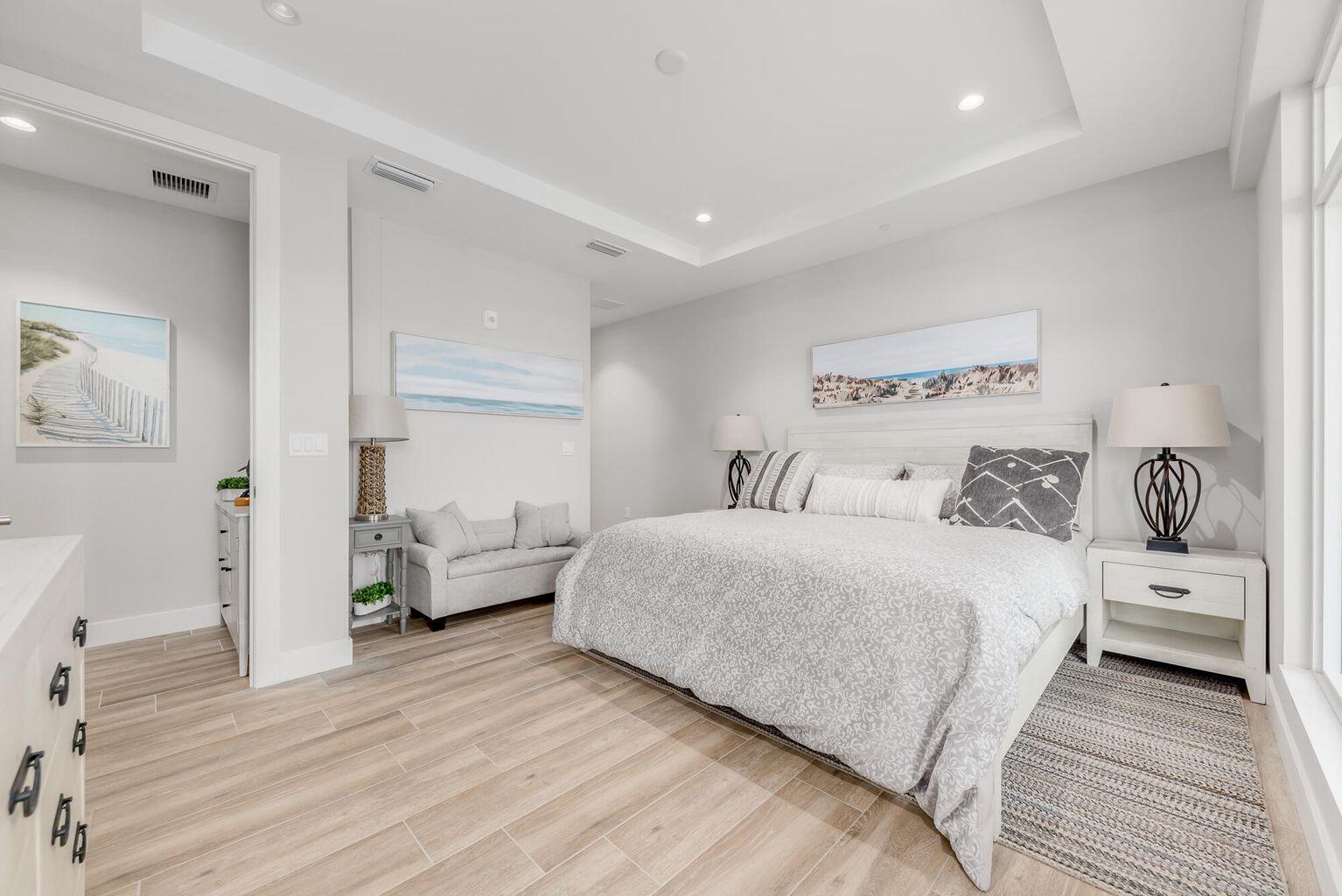 SAILFISH COVE CONDOMINIUM - Residential