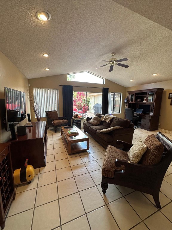 CROSS CREEK - Residential