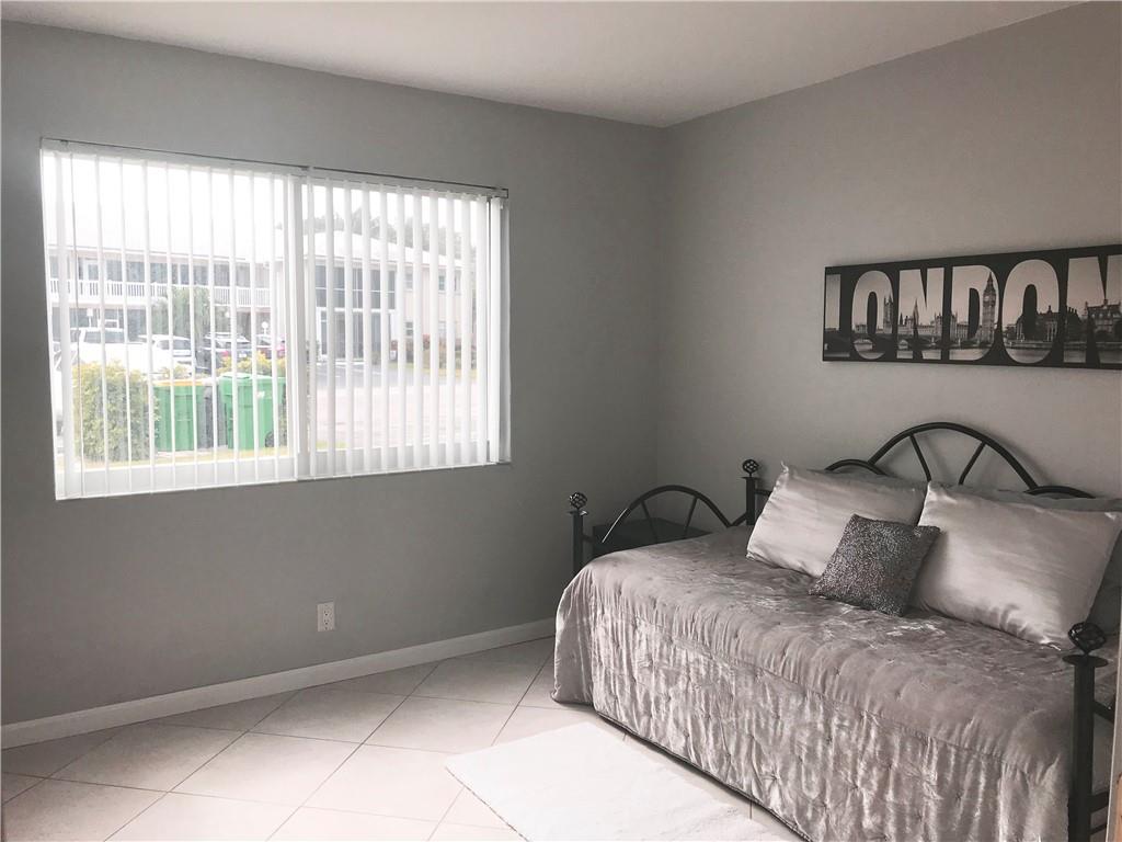 LIGHTHOUSE BAY CONDO - Residential Lease